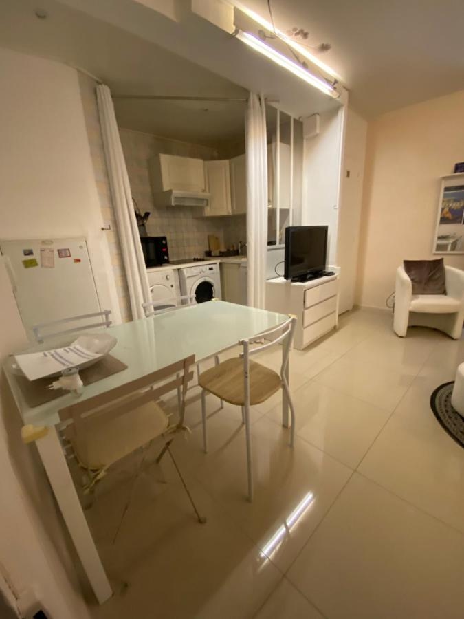 Appartement 2 Chambres - Suquet, Terrasse Et Parking Cannes Luaran gambar