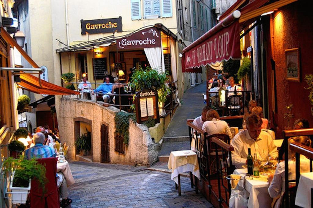Appartement 2 Chambres - Suquet, Terrasse Et Parking Cannes Bilik gambar
